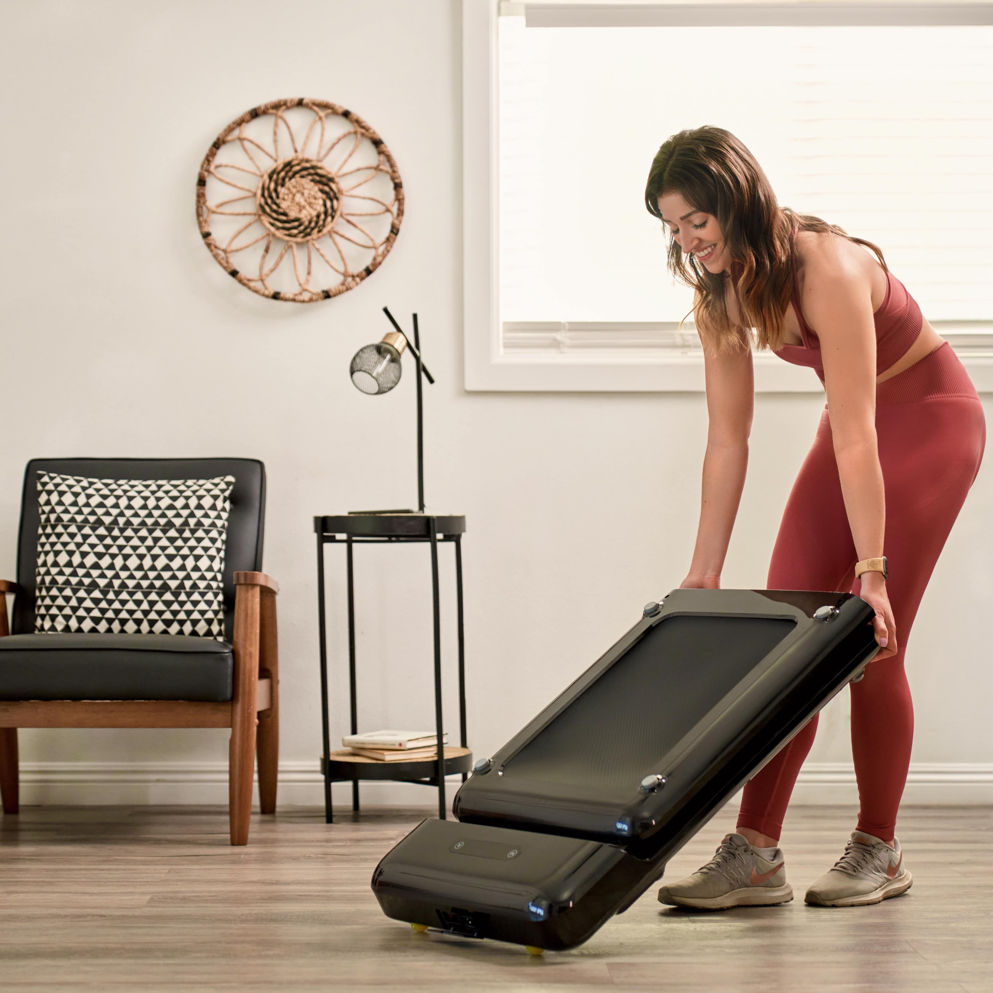 Kingsmith Smart Foldable Walking Pad C2 with max. speed 6km/h, with 1HP brushless motor Black Color EU - 4