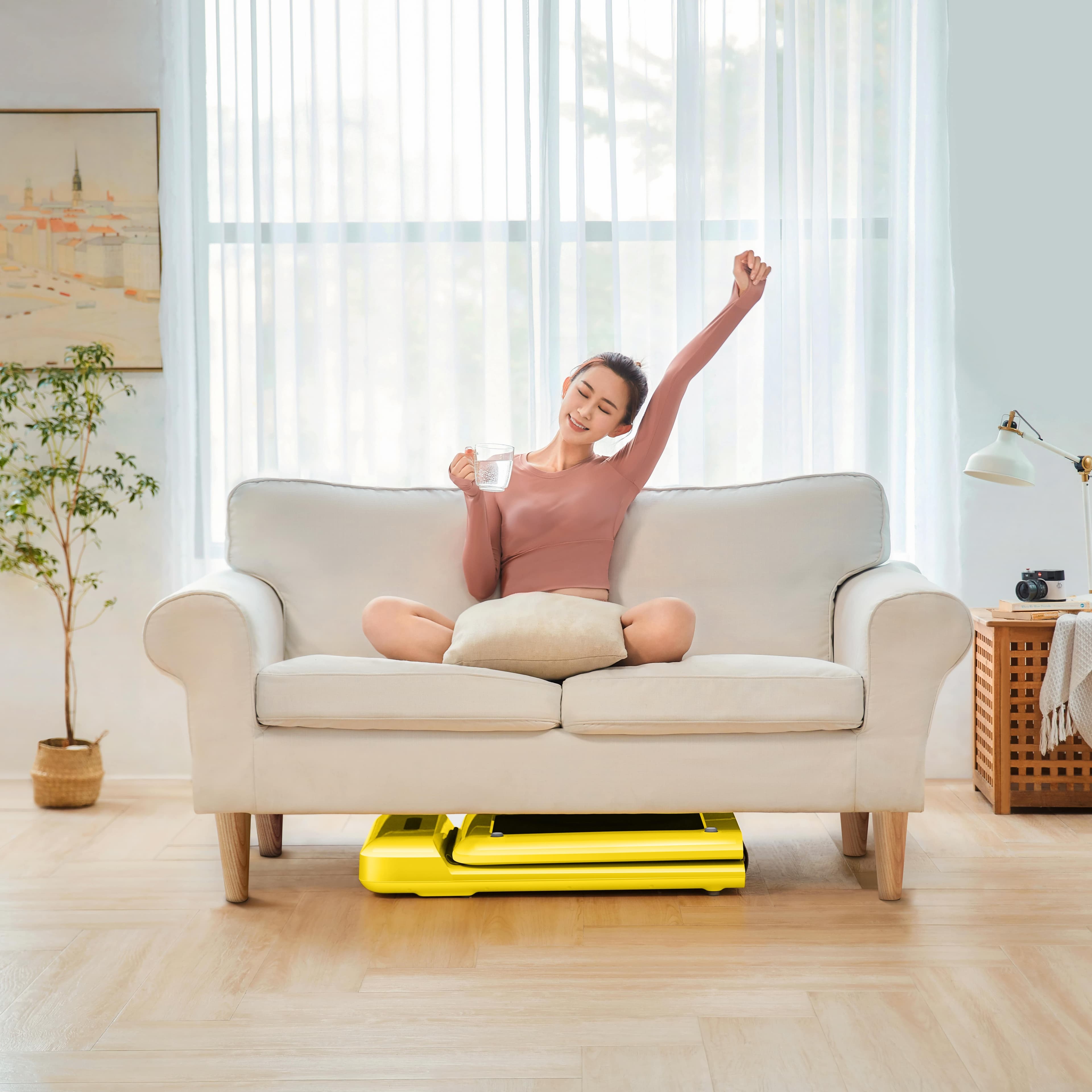 Kingsmith Smart Foldable Walking Pad C2 with max. speed 6km/h, with 1HP brushless motor Yellow Color - 4